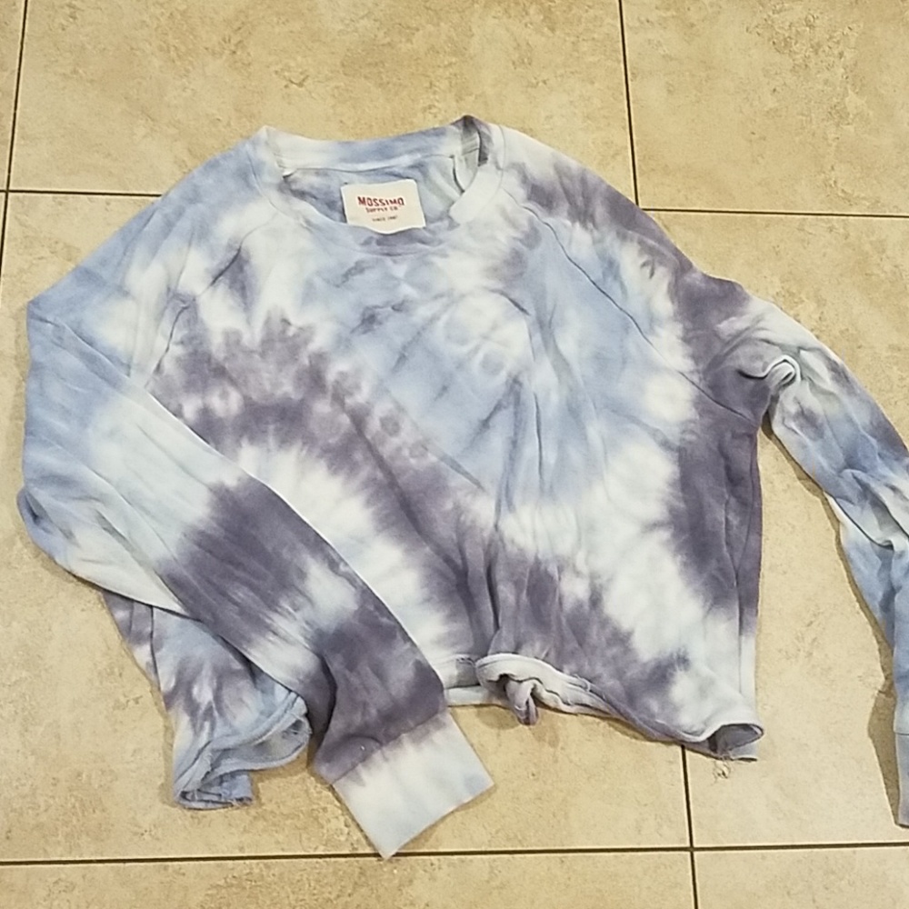 Tie-dye sweatshirt